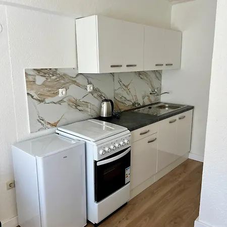 Apartment Jole Razanj